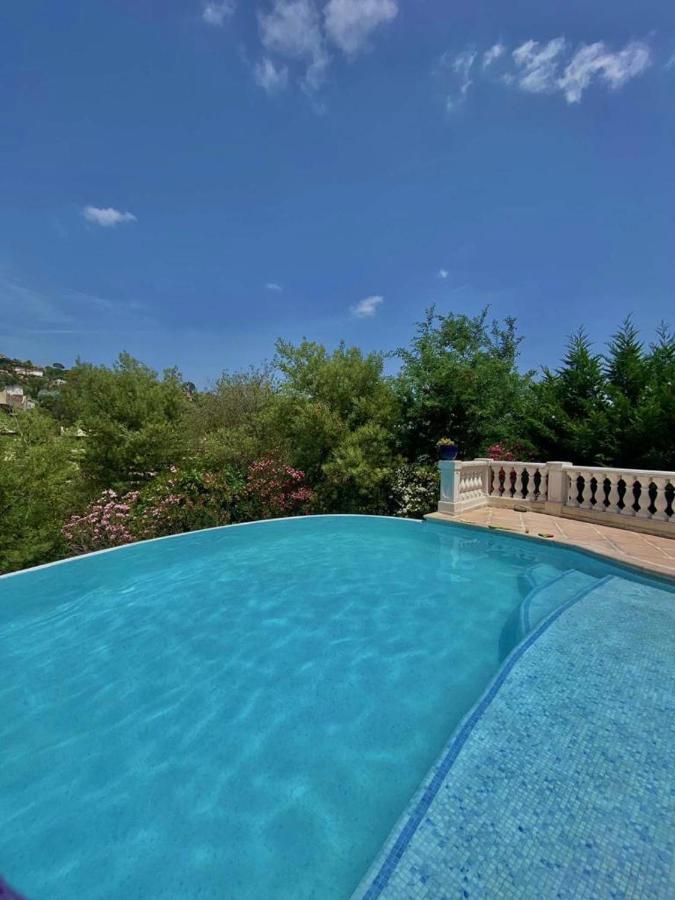 Appartement En Rez De Villa Beausite Mandelieu Exterior foto
